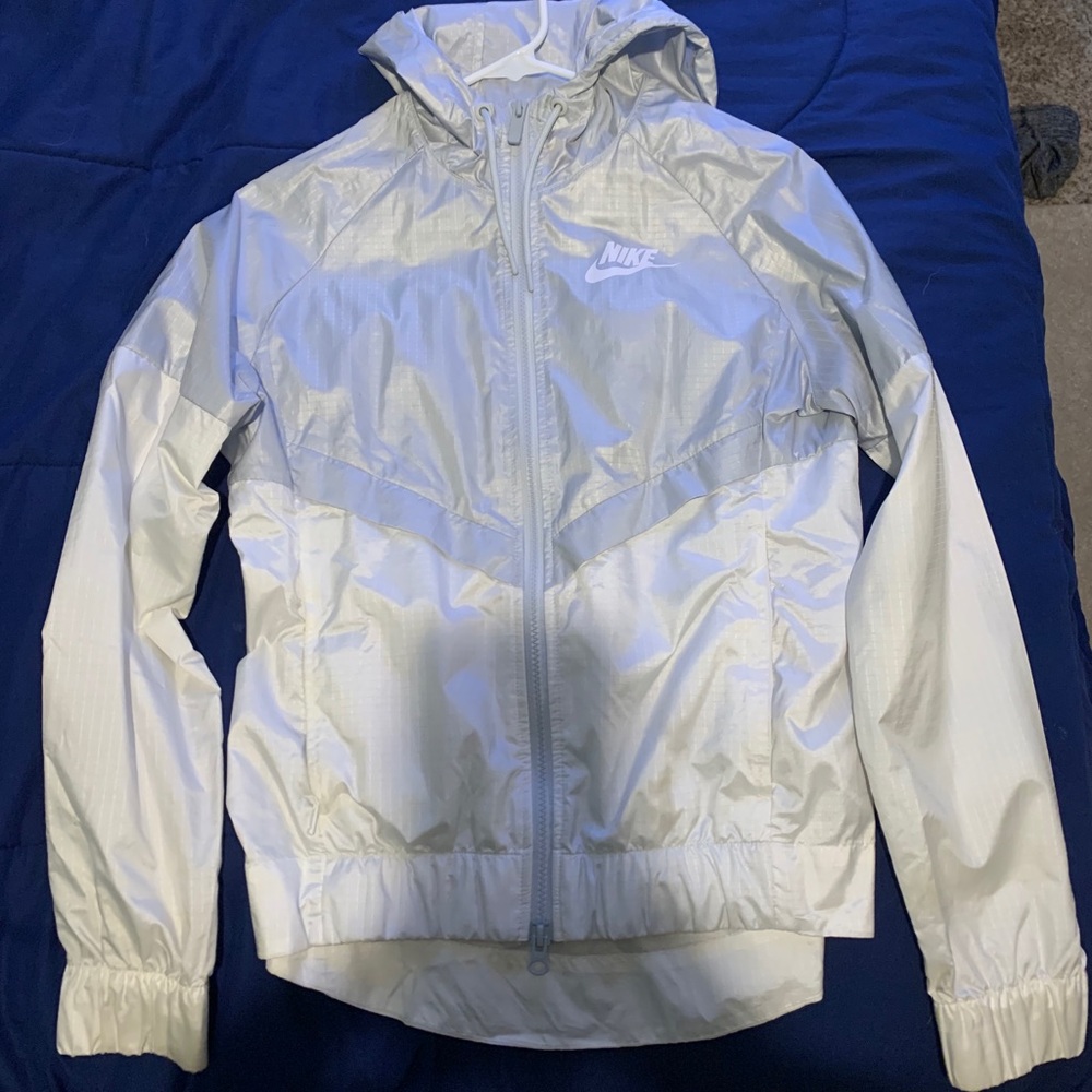 Nike windbreaker